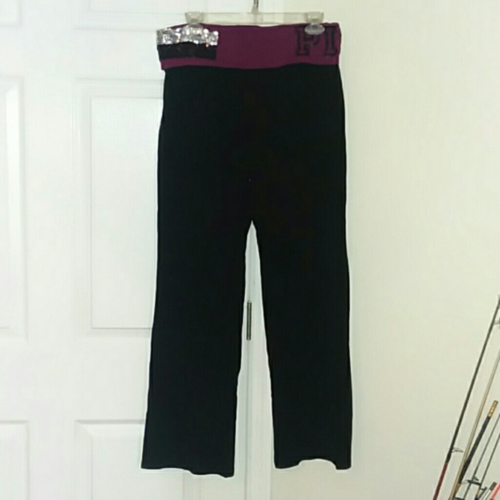 PINK yoga pants